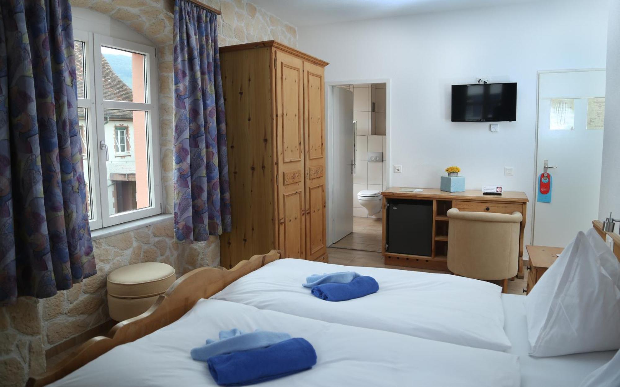 Gasthof Adler Frick Habitación foto