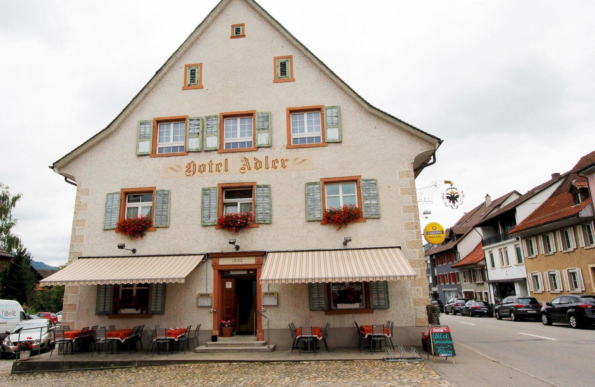 Gasthof Adler Frick Exterior foto